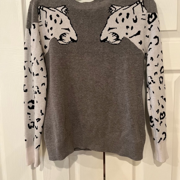 Women's Long Sleeve Crew Neck  Animal Leopard Print Knit Pullover Sweater Gray - Picture 2 of 5